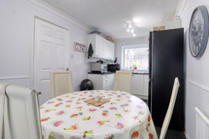Kitchen/Diner- click for photo gallery